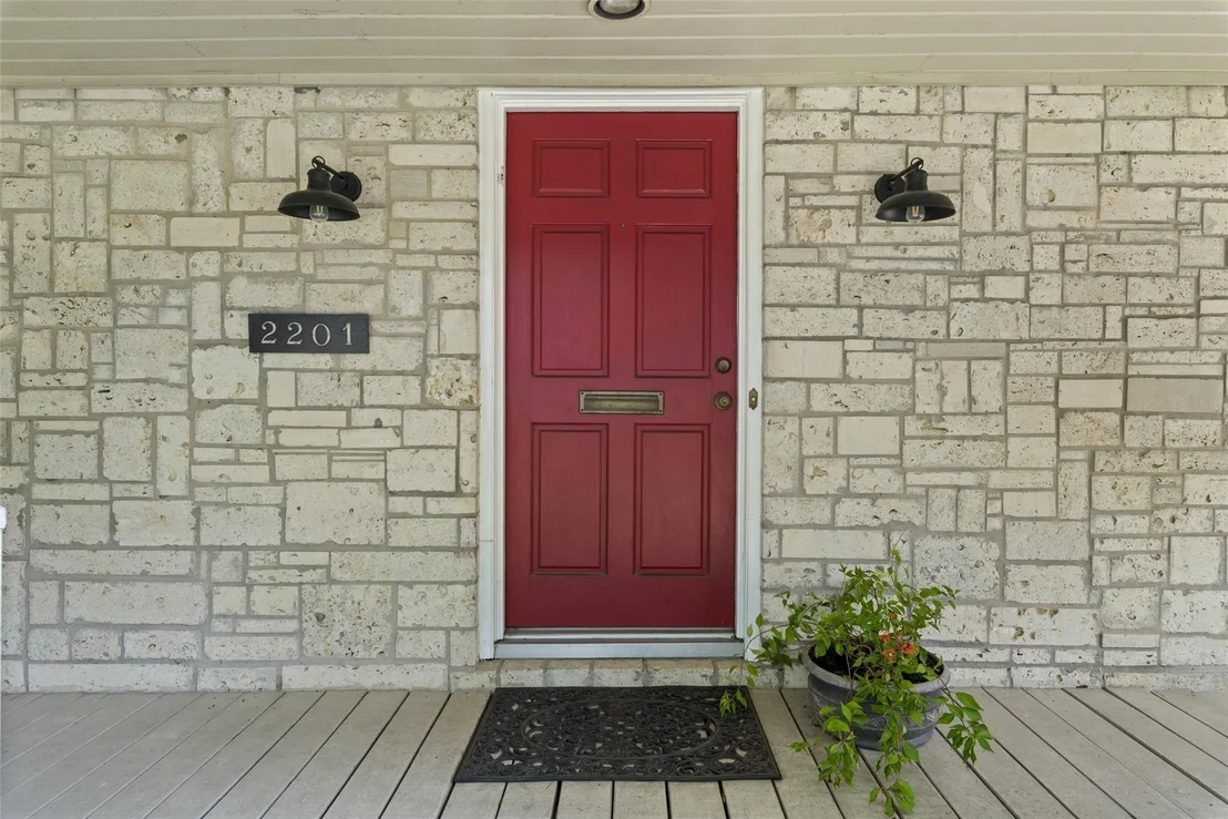 Photo of 2201 Bartlett Street