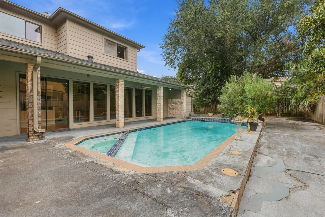 Photo of 12059 S Circle Drive