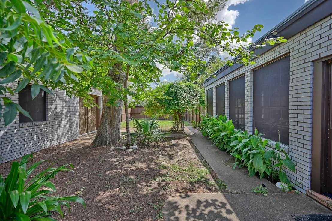 Photo of 312 Cedar Circle