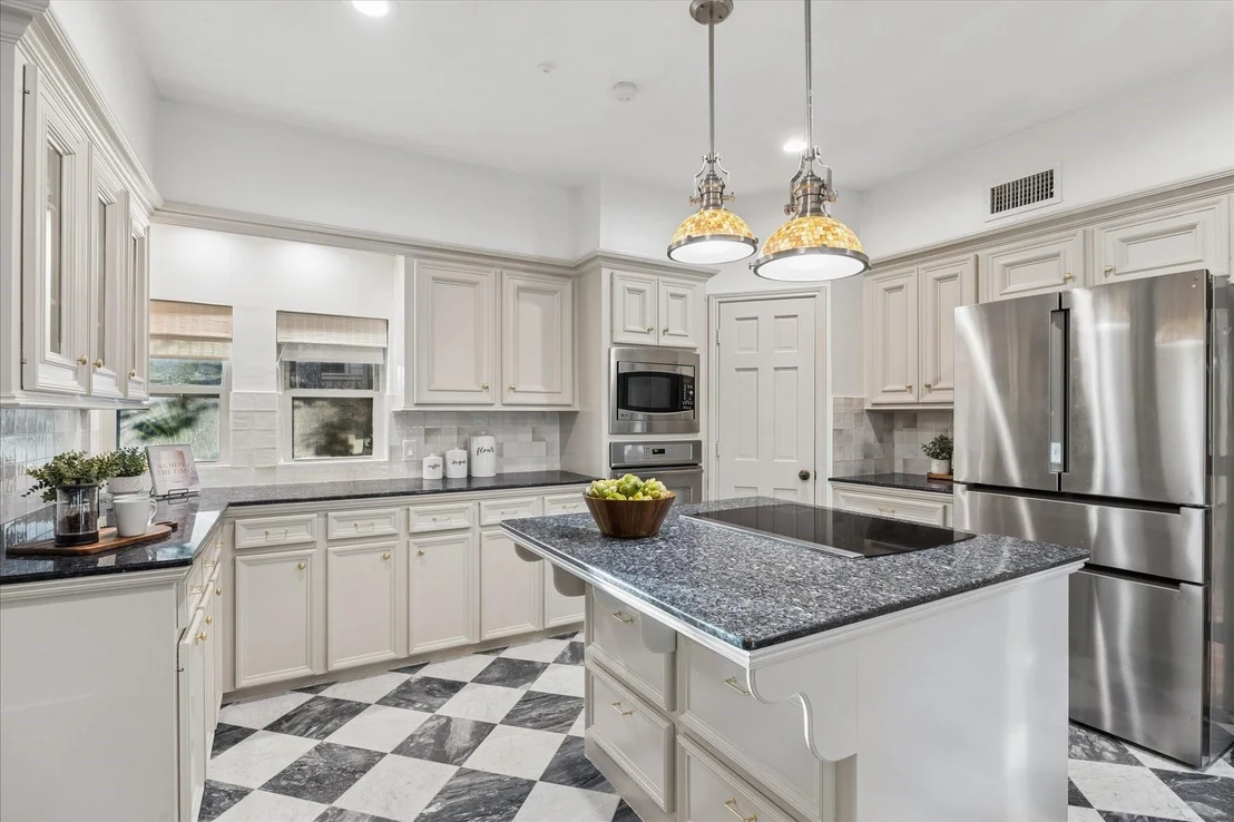 Photo of 44 Dovewood Place
