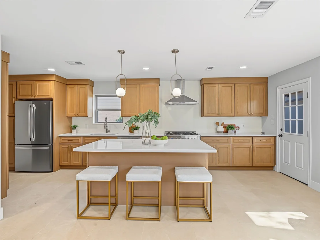 Photo of 2014 Elmgate Drive
