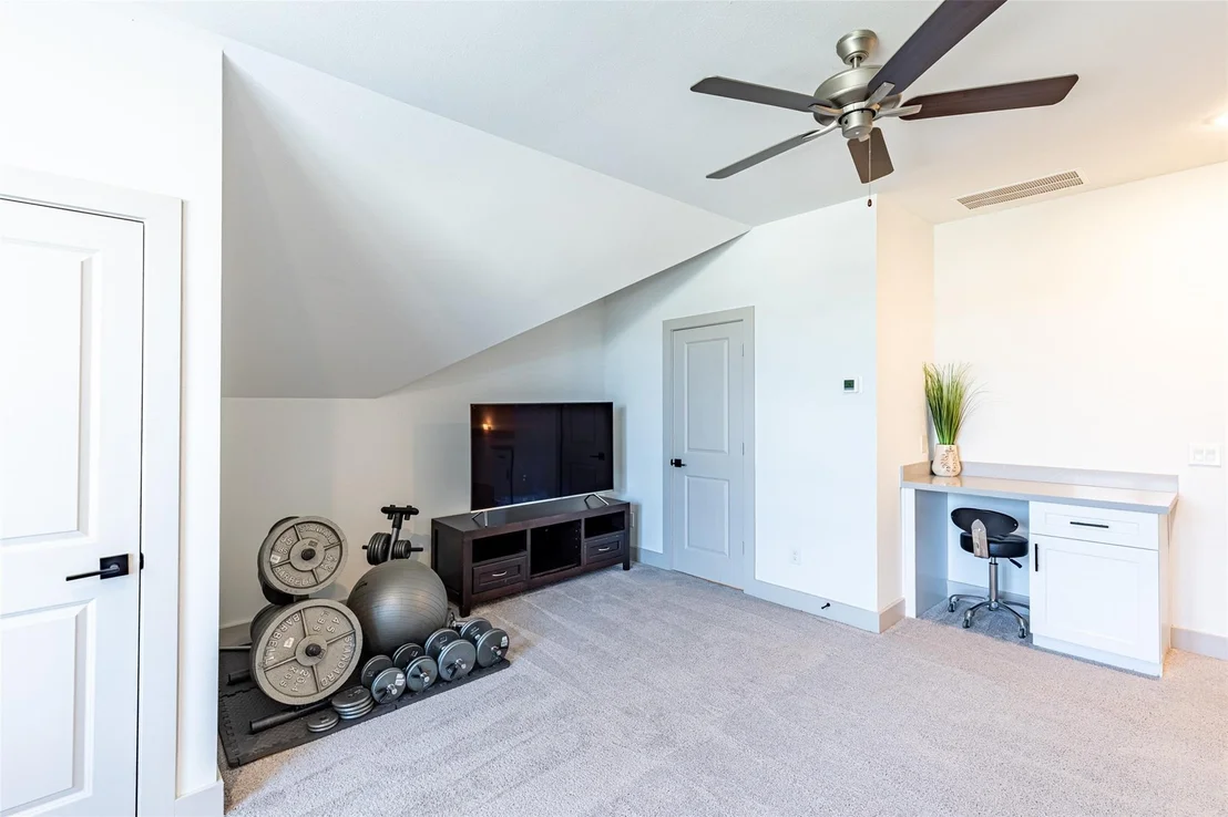 Photo of 11705 Grandview Drive