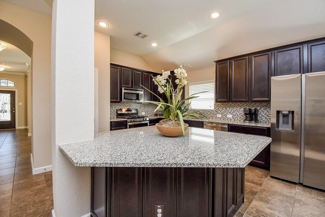 Photo of 435 Cascade Oaks Lane
