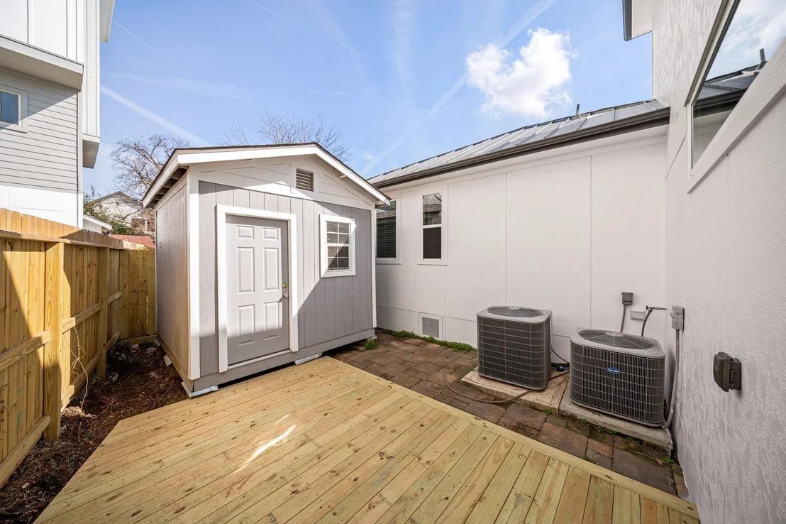 Photo of 110 Kendall Street