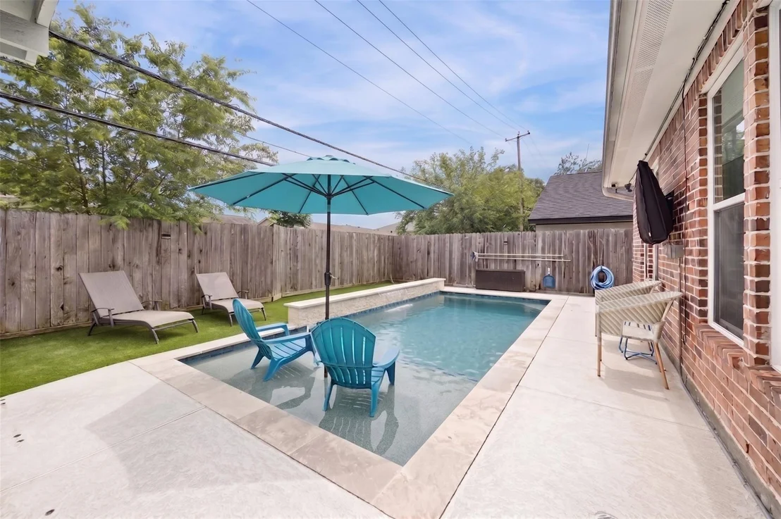 Photo of 5121 Libbey Lane