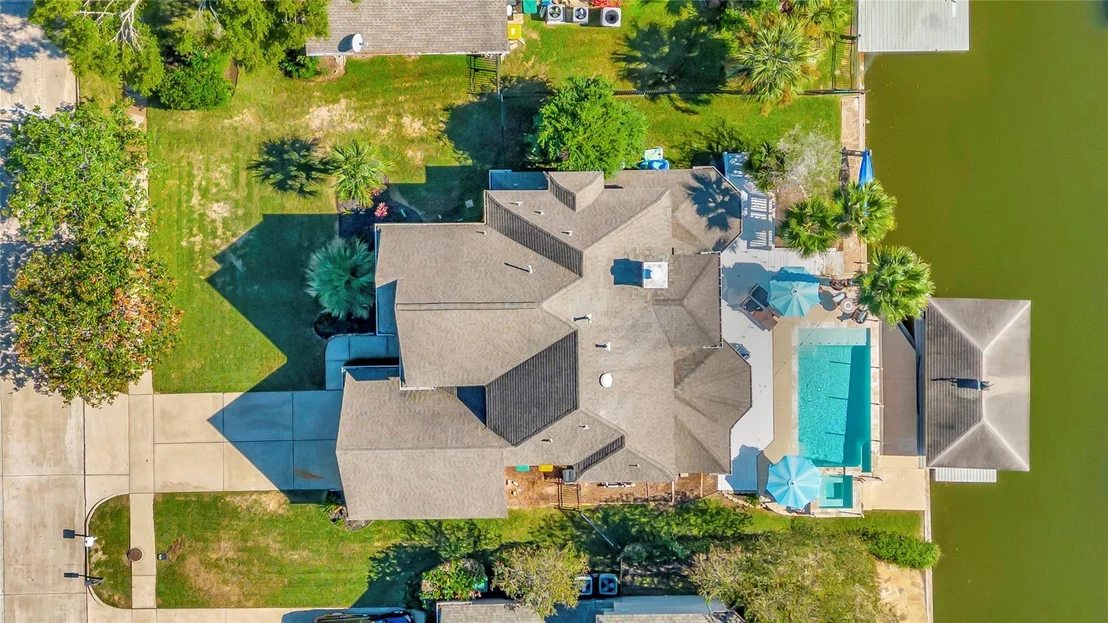 Photo of 2525 Breaux Trace