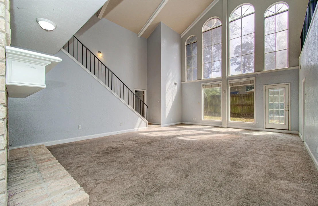 Photo of 8103 Oak Moss Drive