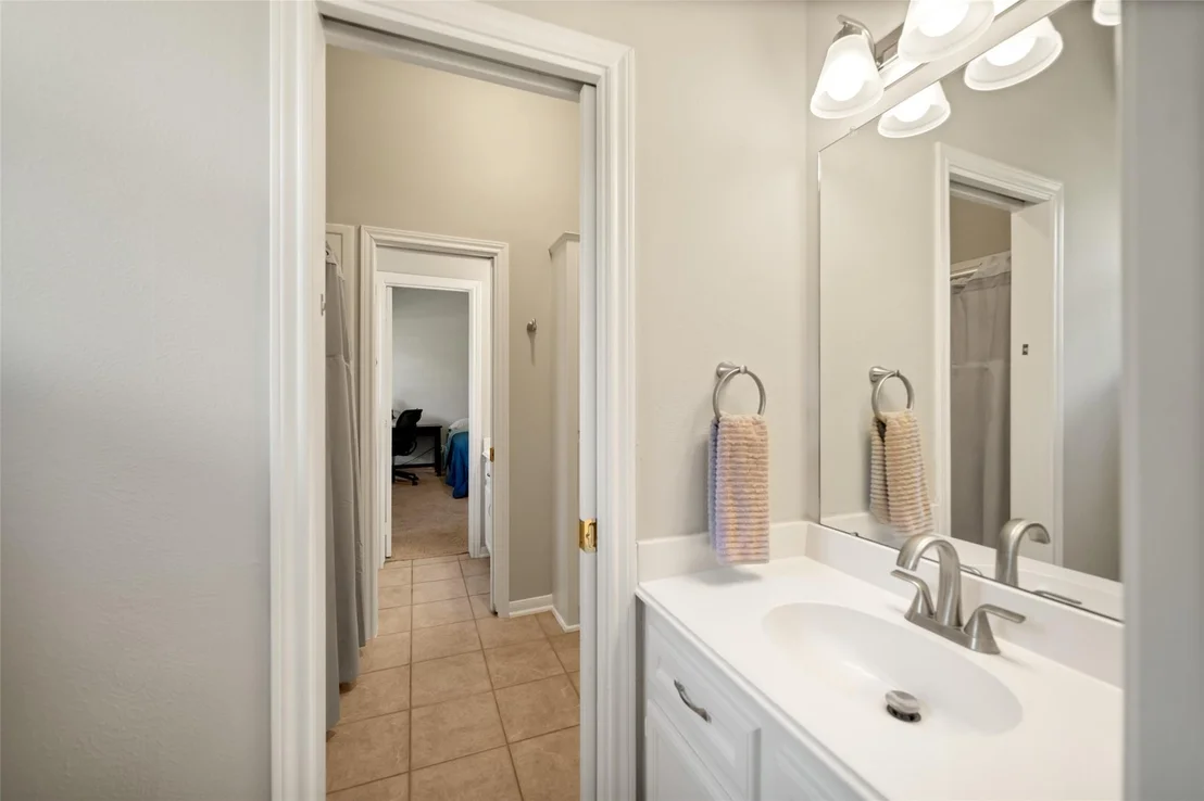 Photo of 2400 Hollowbrook Lane