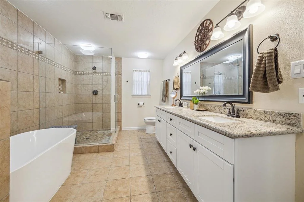 Photo of 13915 Cedar Point Drive