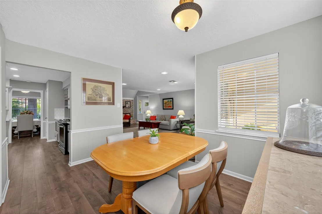 Photo of 105 Glenmora Court