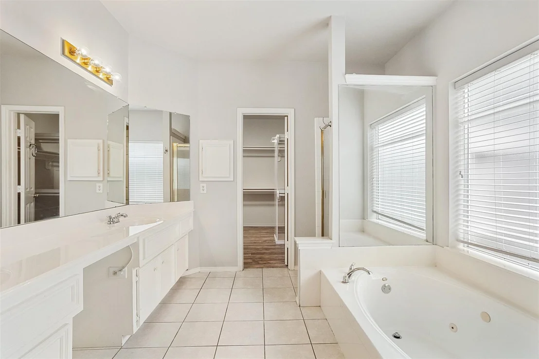 Photo of 132 Emerald Cloud Lane