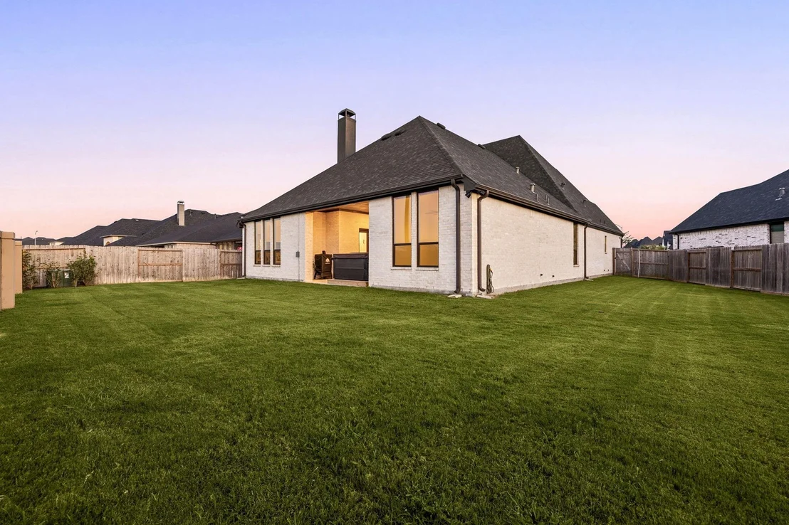 Photo of 31322 Crescent Hill Drive