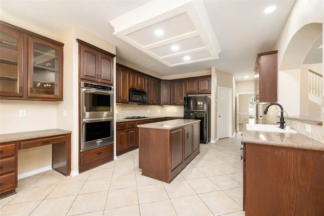 Photo of 6518 Briarstone Lane