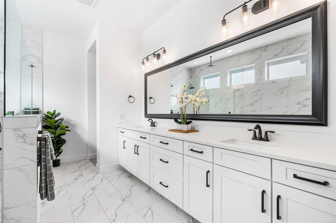 Photo of 15240 Hemingway Heights Drive