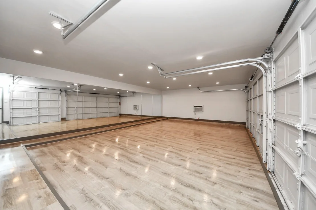 Photo of 1410 Long View Drive