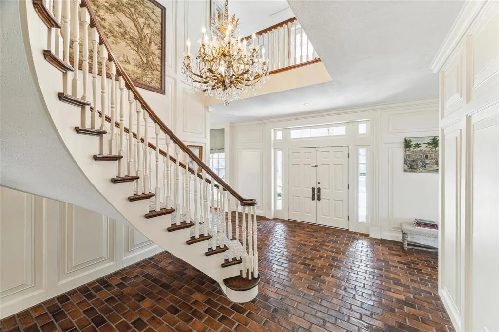 Photo of 667 Shartle Circle