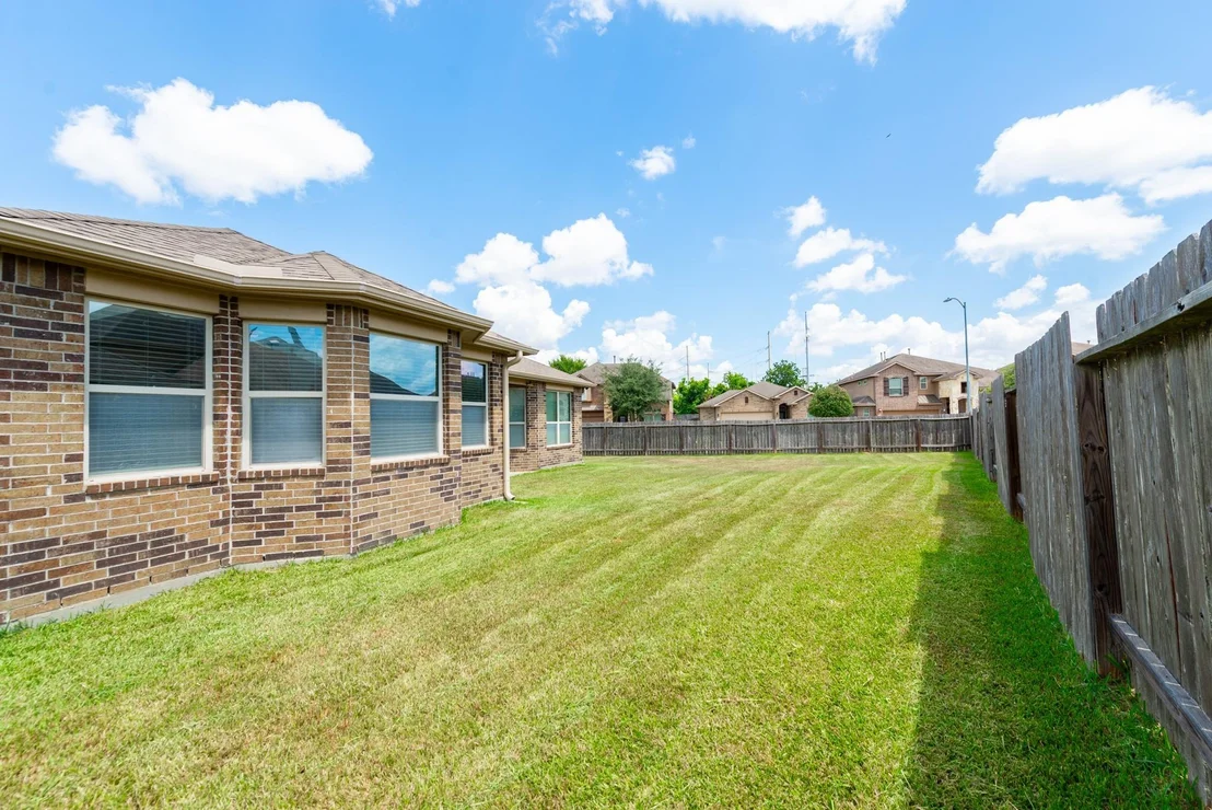 Photo of 25635 Farrier Drive