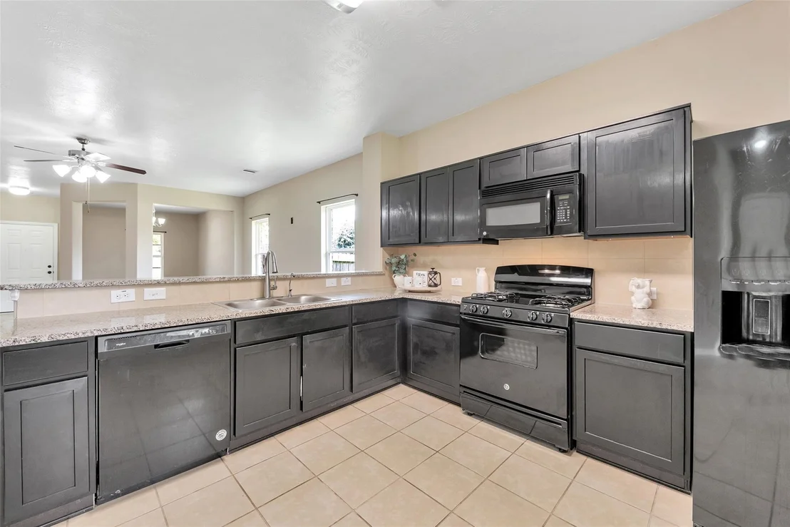 Photo of 18203 Canary Bluff Lane