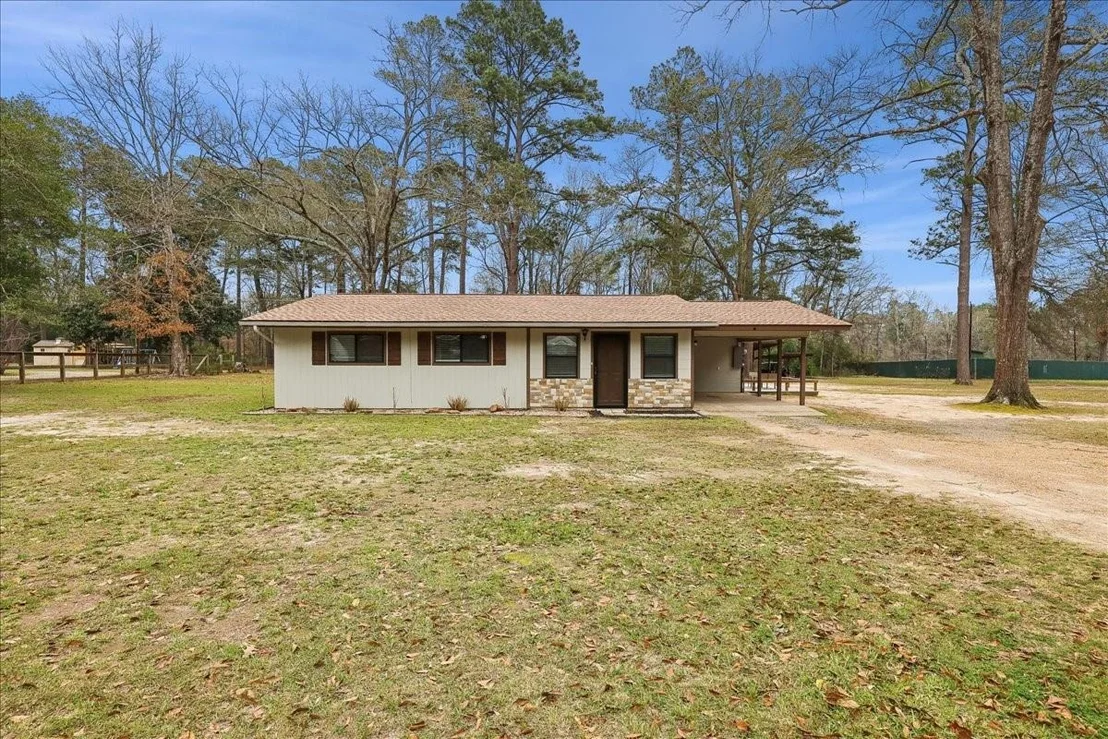 Photo of 262 County Road 165