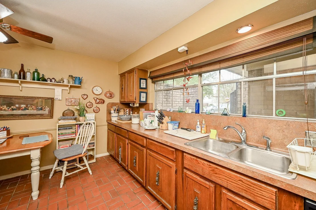 Photo of 5007 Whispering Falls Drive