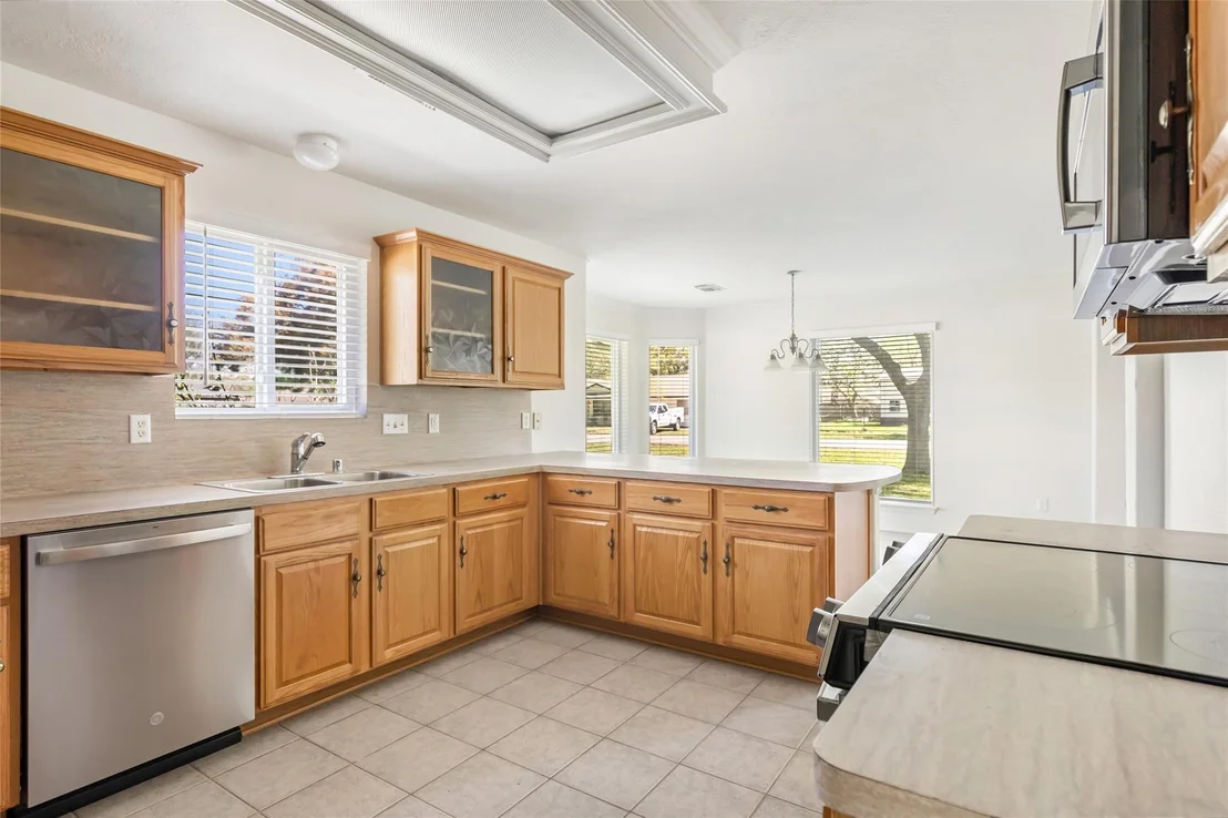 Photo of 24243 Red Deer Drive