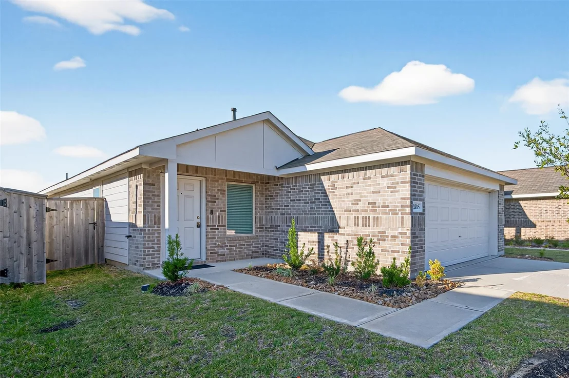Photo of 21015 Longeni Drive