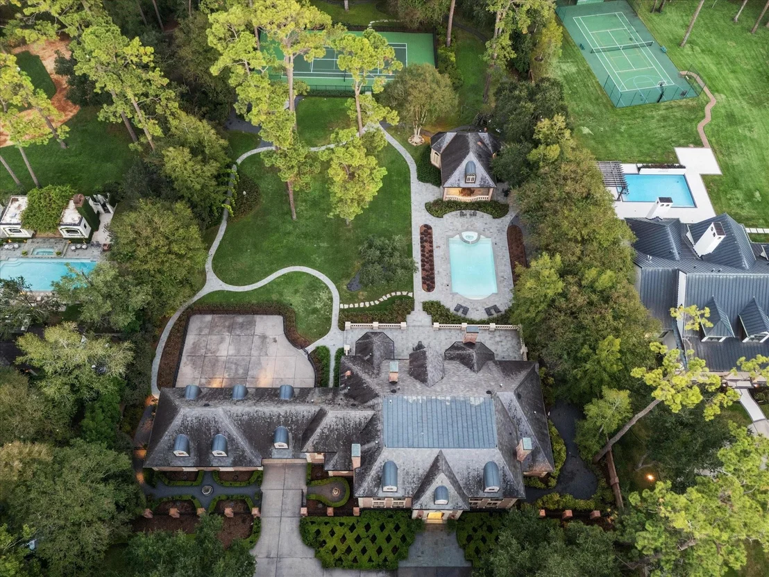 Photo of 412 Timberwilde Lane