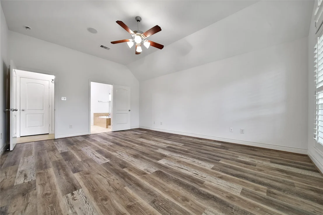 Photo of 111 Forest Heights Way