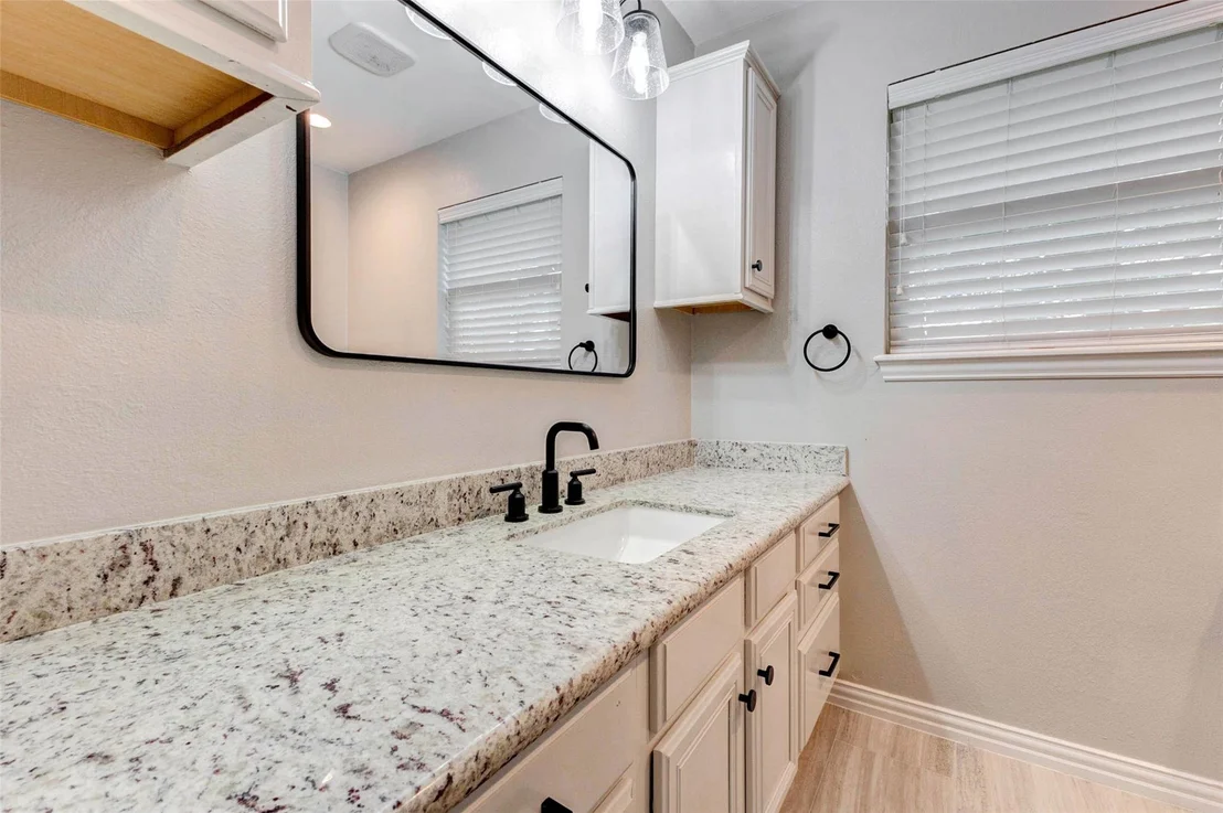 Photo of 2103 Bethlehem Street