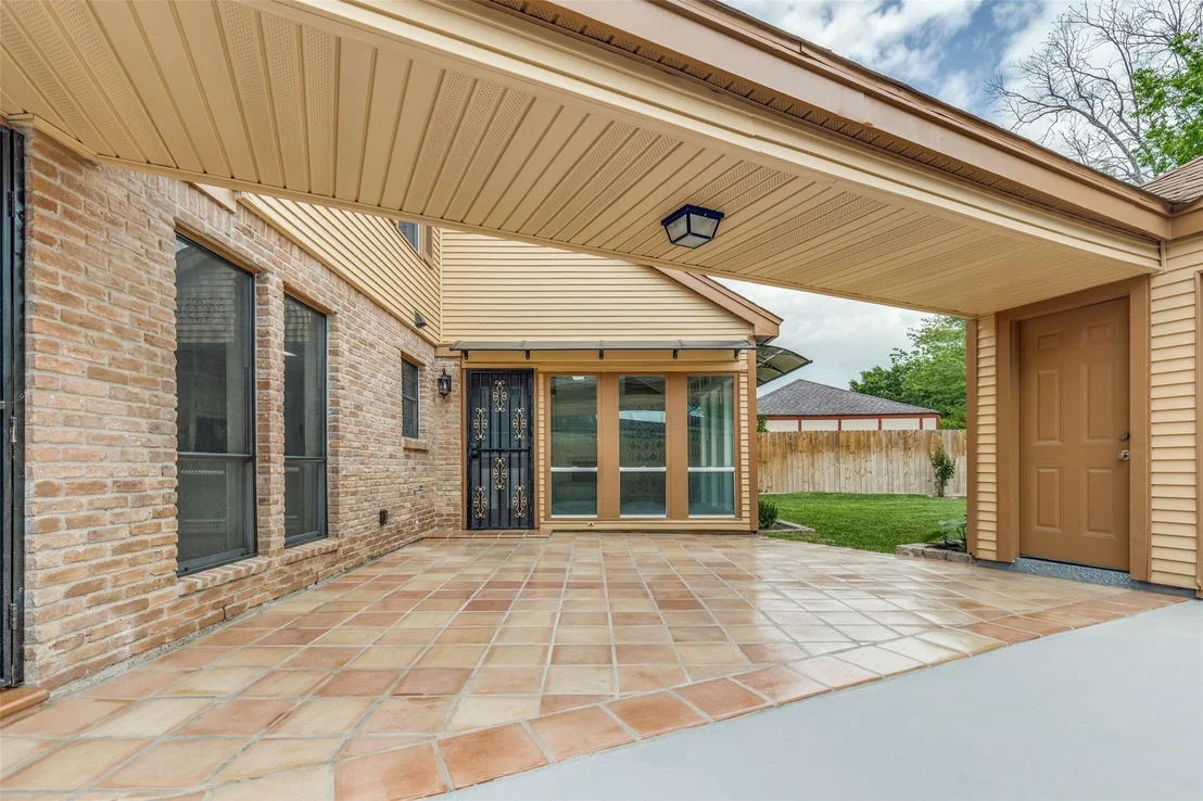 Photo of 7231 Granvia Drive