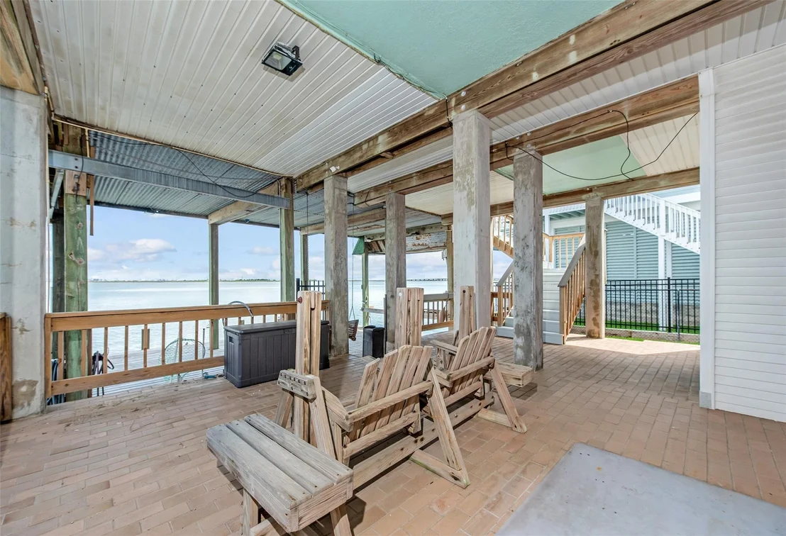 Photo of 1334 Outrigger
