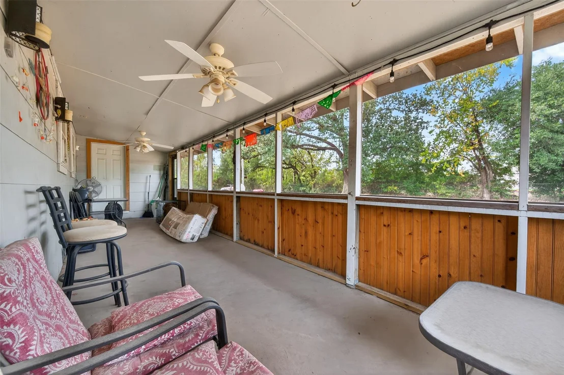 Photo of 702 Churchill Drive