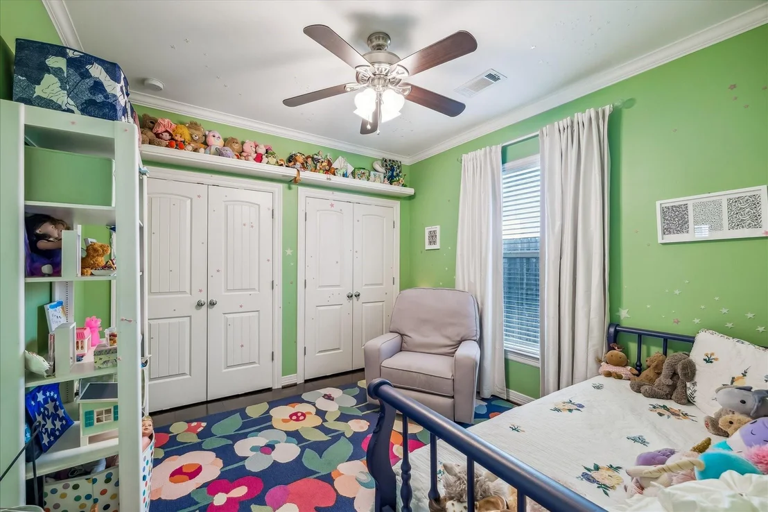 Photo of 1430 Chamboard Lane