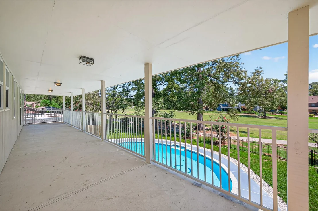 Photo of 559 Hampton Road