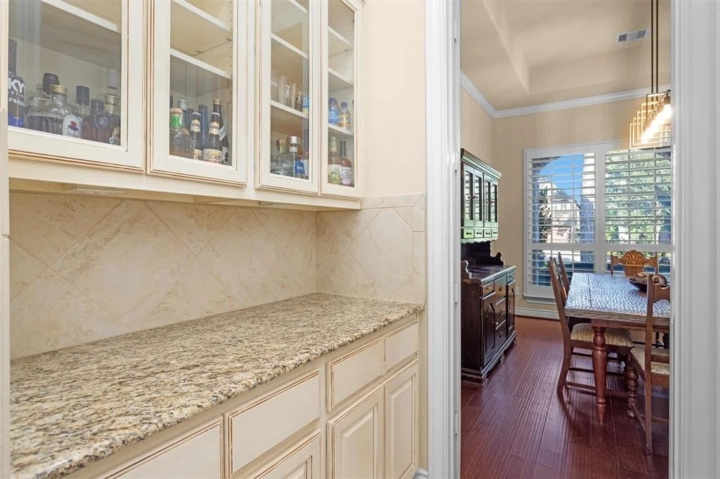 Photo of 40393 Mostyn Drive