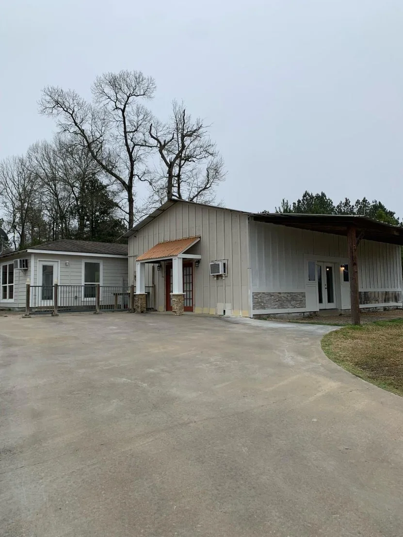 Photo of 2859 Highway 59