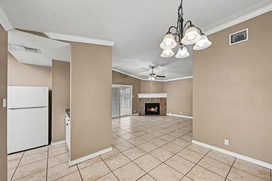 Photo of 8406 Forest Ridge Drive