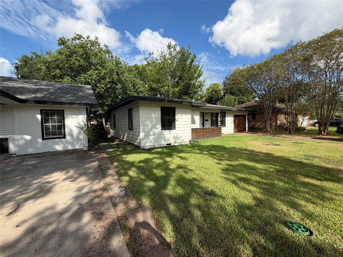 Photo of 822 Harvard Street