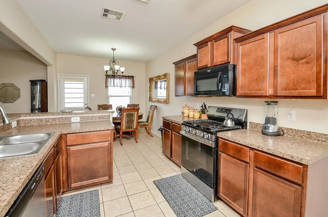 Photo of 858 Driftwood Lane