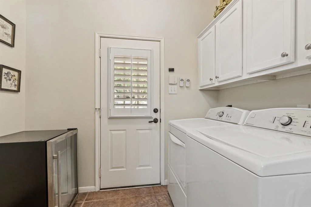 Photo of 16526 Avenfield Road