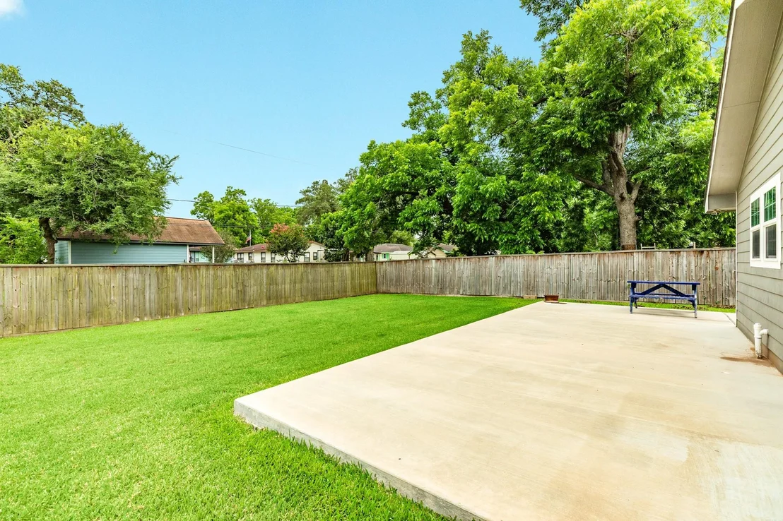 Photo of 218 Palm Lane