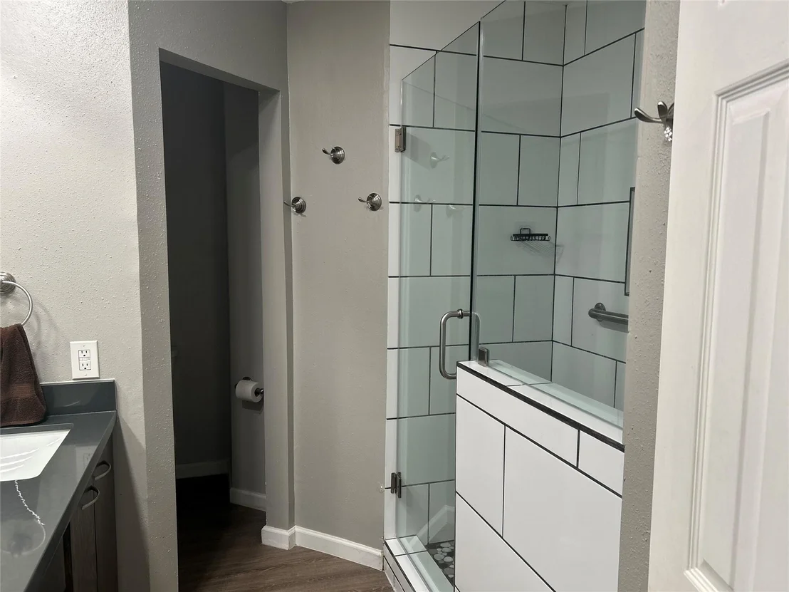 Photo of 1406 Rushworth Drive