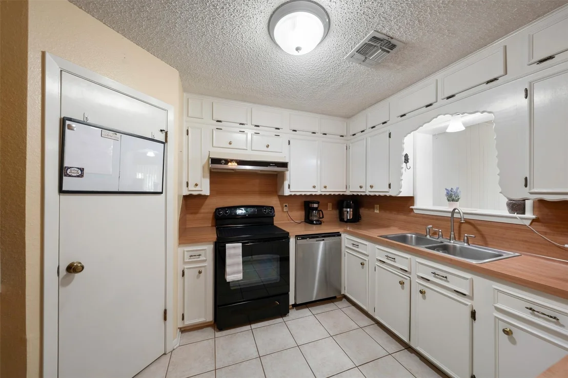 Photo of 25739 Old Howth Road