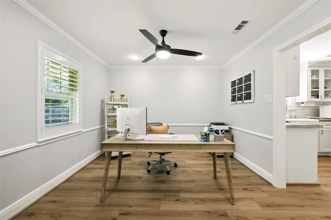 Photo of 10718 Chevy Chase Drive
