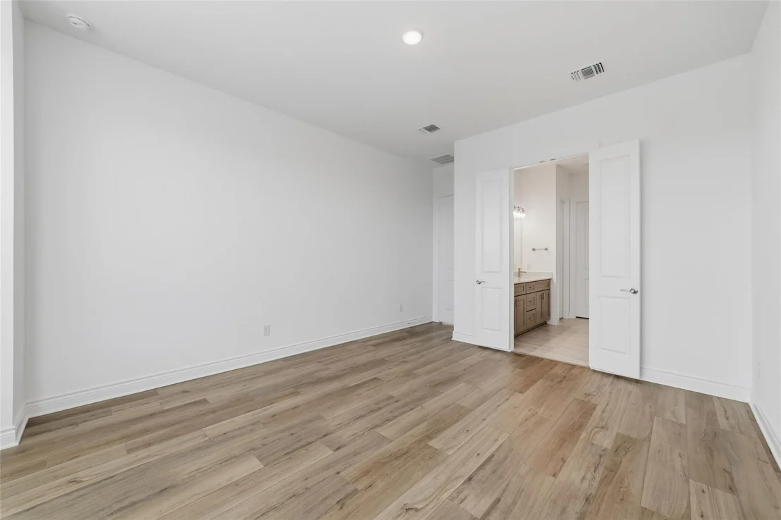 Photo of 25202 Bamburgh Drive