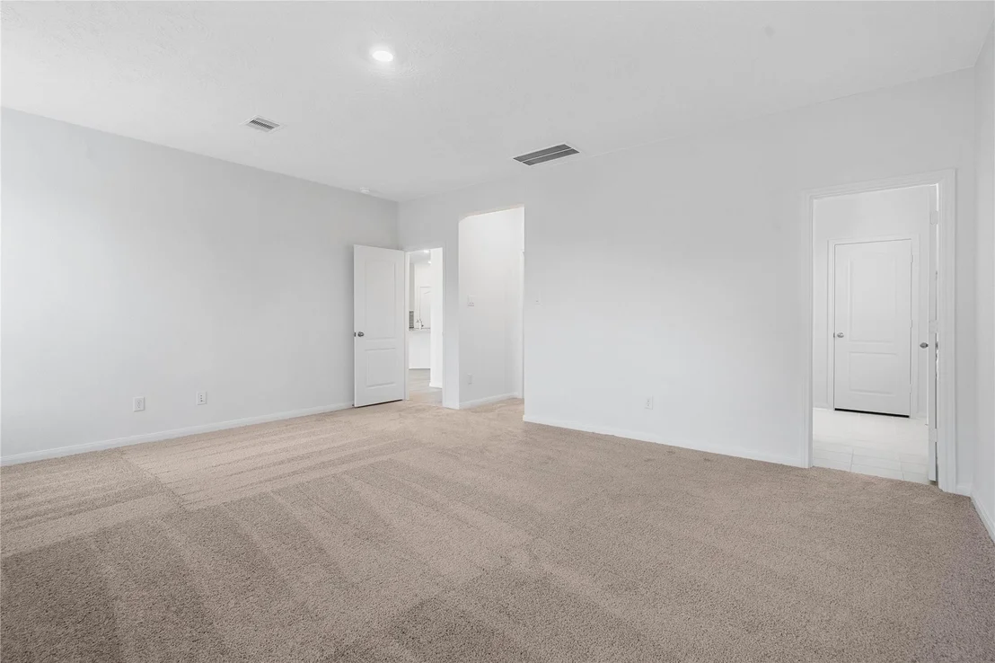 Photo of 818 Imperial Loop