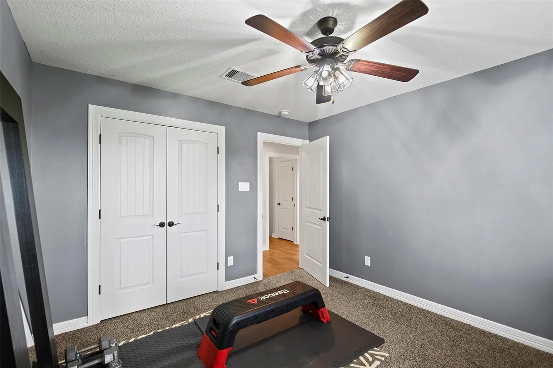 Photo of 5649 Pioneer Trail