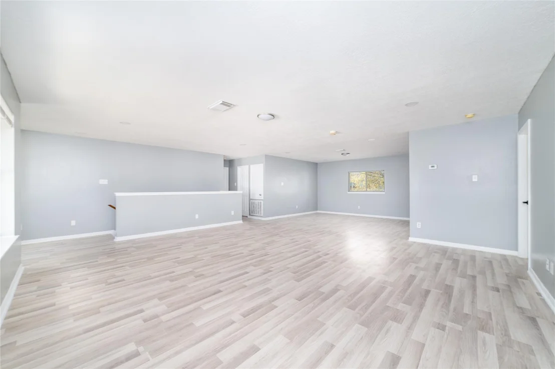 Photo of 6827 Crystal Point Drive