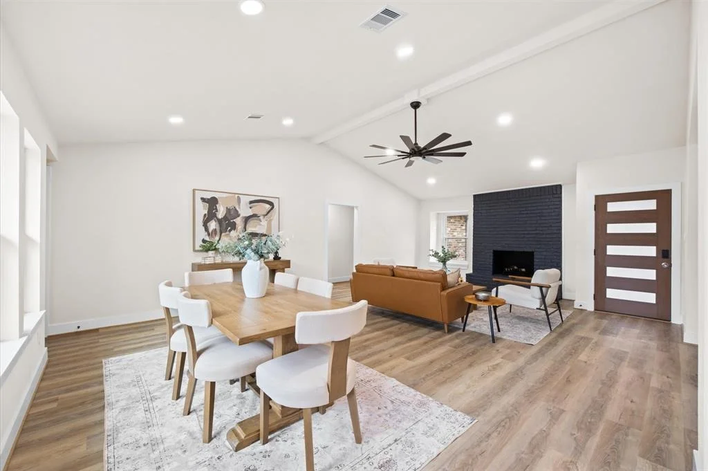Photo of 160 Greenleaf Lane