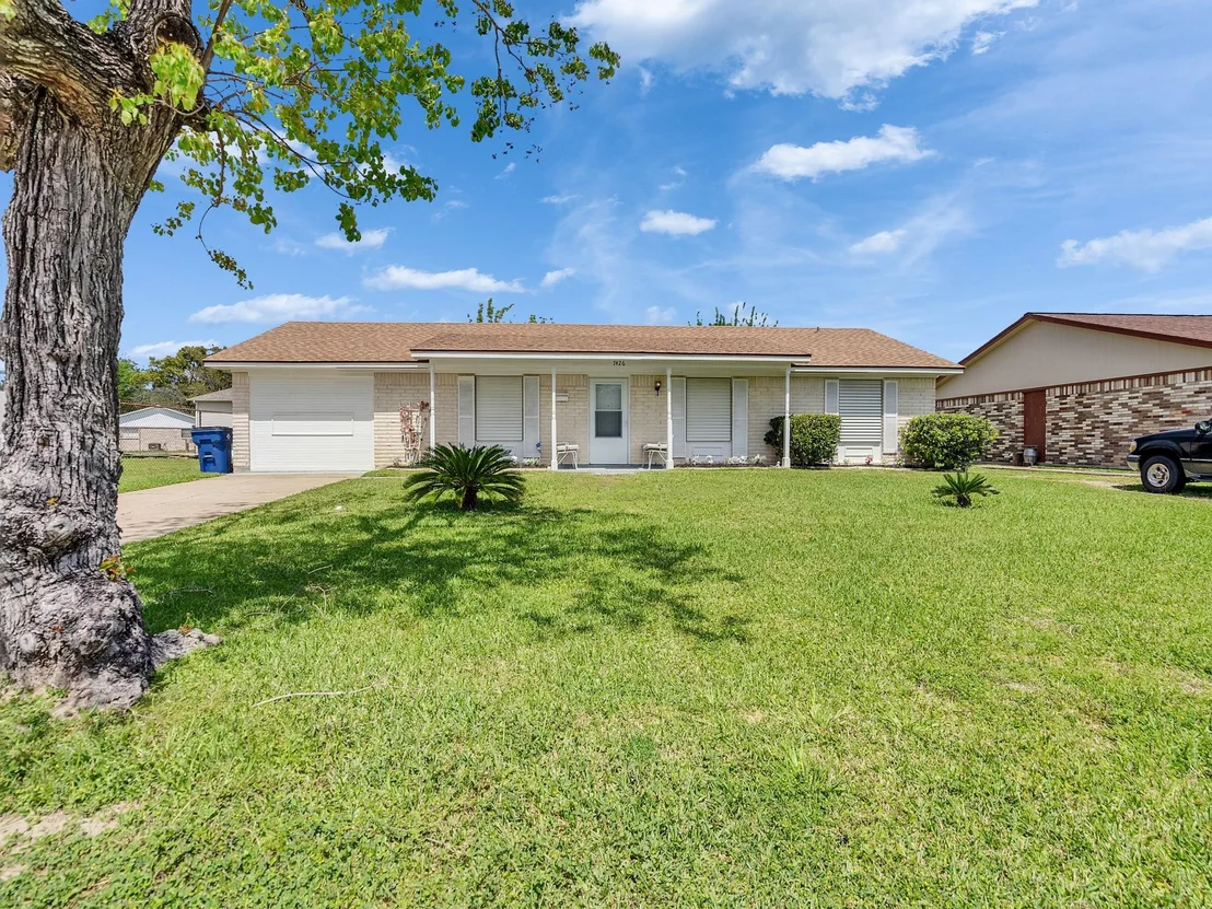 Photo of 7426 Nightingale Circle